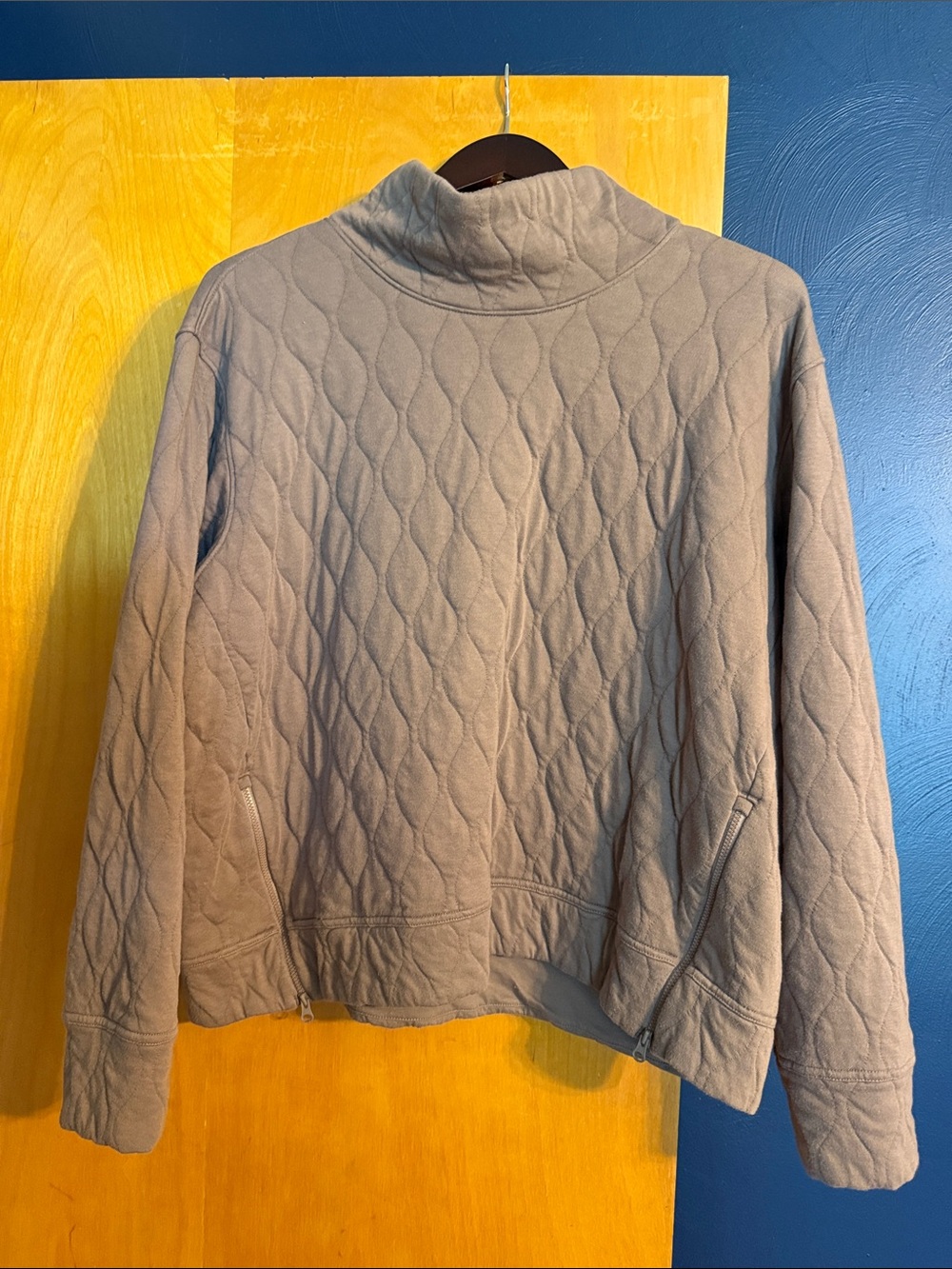 L.L. Bean Quilted Mock-Neck travel sweatshirt in Taupe Gray